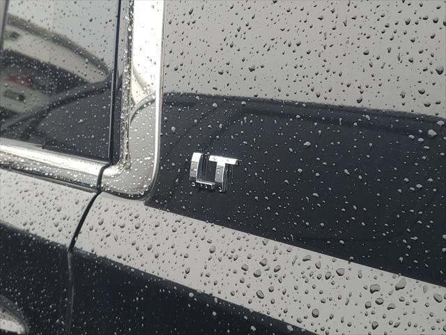 used 2020 Chevrolet Suburban car, priced at $31,589