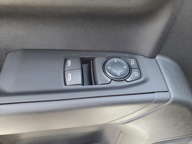 new 2025 Chevrolet Silverado 1500 car, priced at $33,799