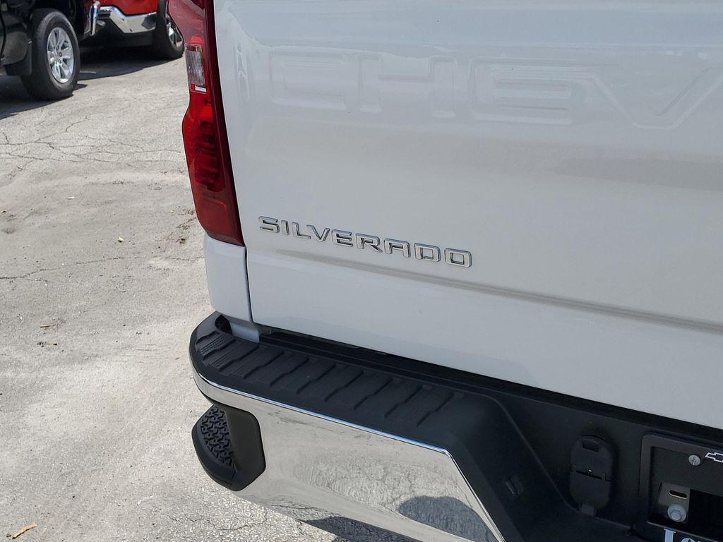 new 2025 Chevrolet Silverado 1500 car, priced at $32,799