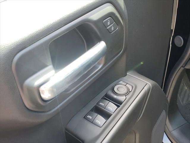 new 2025 Chevrolet Silverado 1500 car, priced at $38,415
