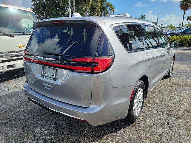 used 2021 Chrysler Pacifica car, priced at $17,346