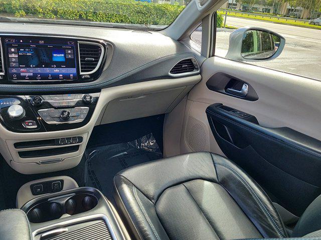 used 2021 Chrysler Pacifica car, priced at $17,346