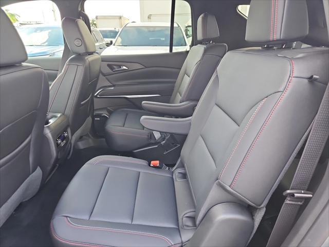 new 2025 Chevrolet Traverse car, priced at $52,619