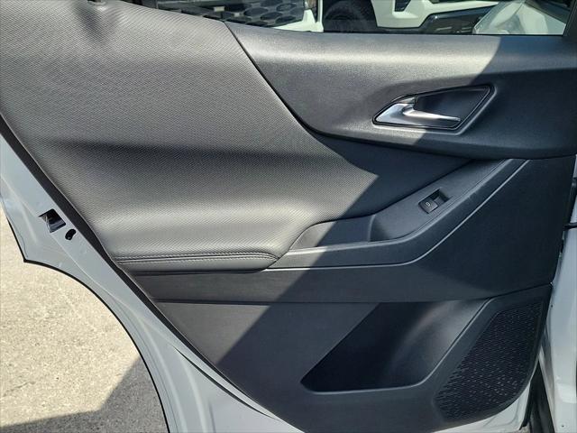 new 2025 Chevrolet Equinox car, priced at $27,112