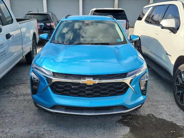 used 2025 Chevrolet Trax car, priced at $23,282
