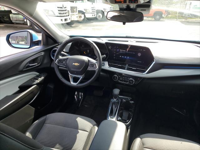 used 2025 Chevrolet Trax car, priced at $20,996