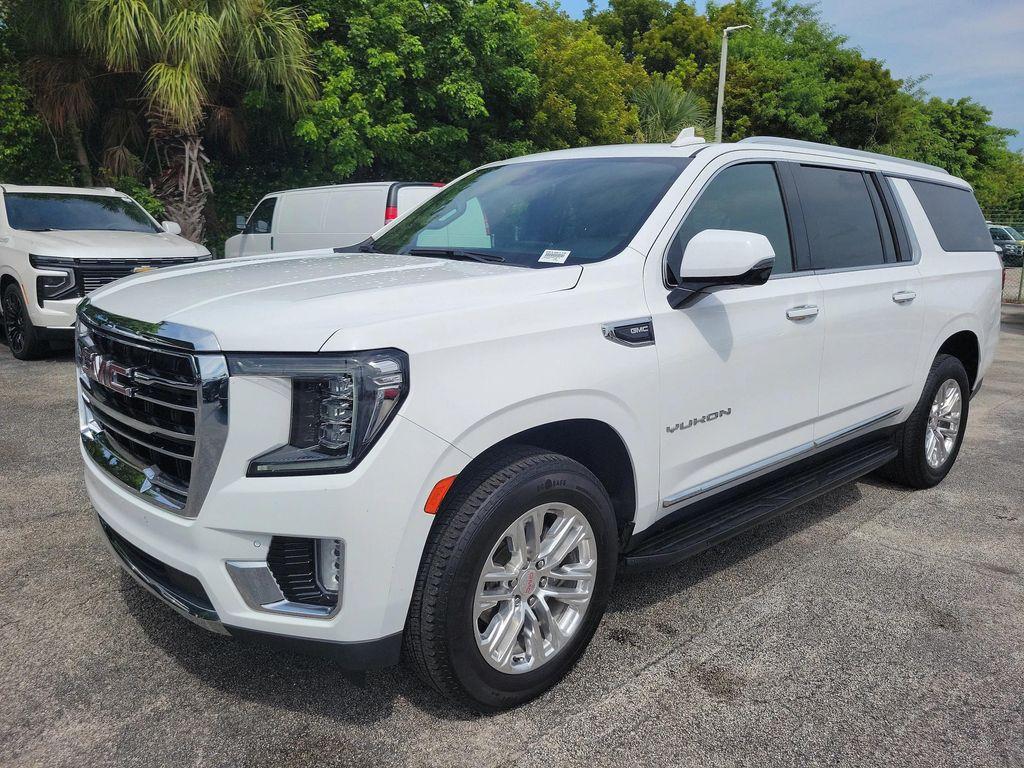 used 2022 GMC Yukon XL car, priced at $44,499