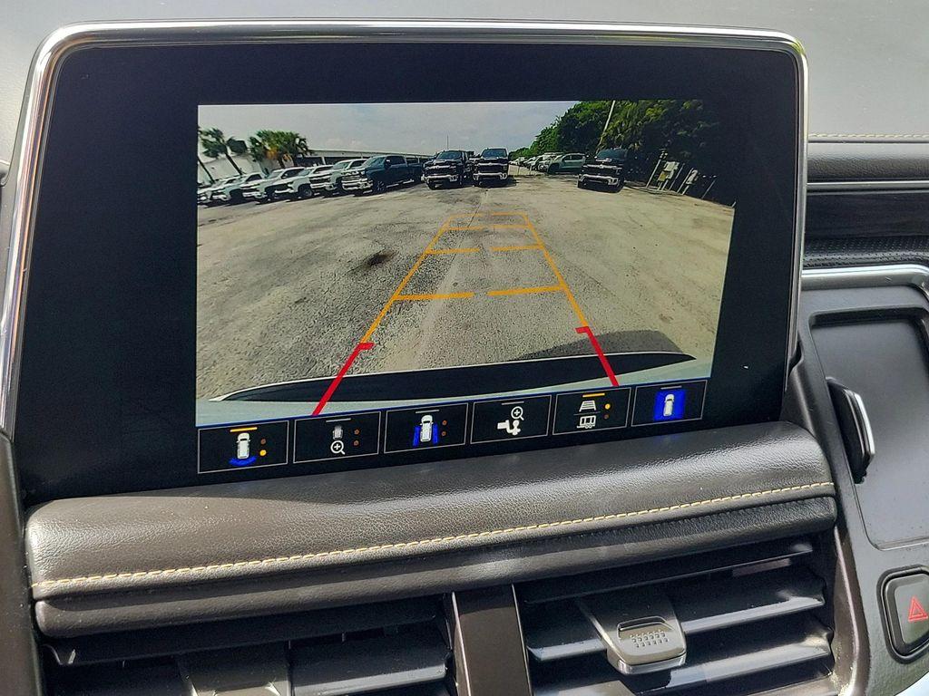 used 2022 GMC Yukon XL car, priced at $44,499