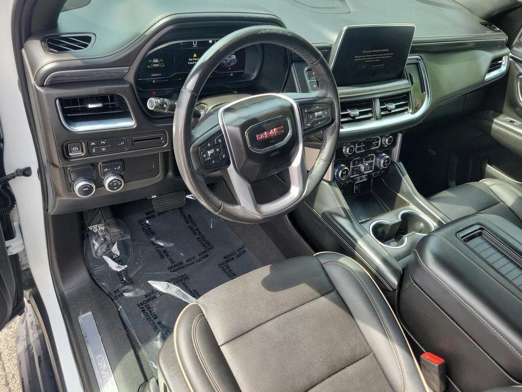 used 2022 GMC Yukon XL car, priced at $44,499