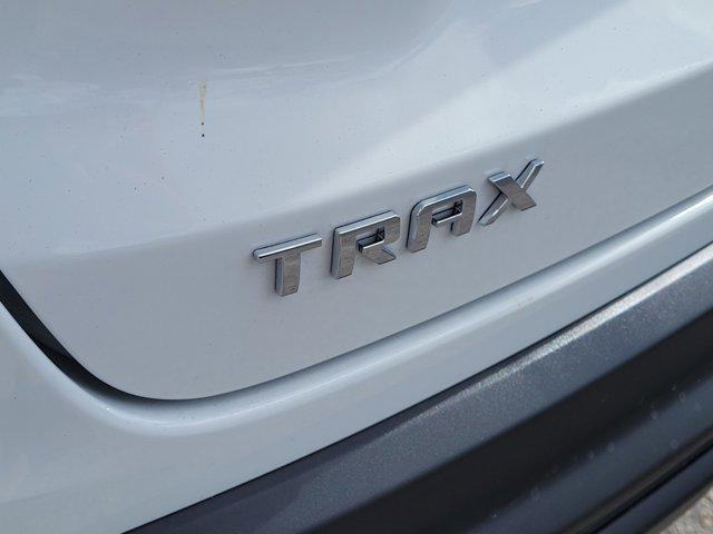 new 2025 Chevrolet Trax car, priced at $21,366