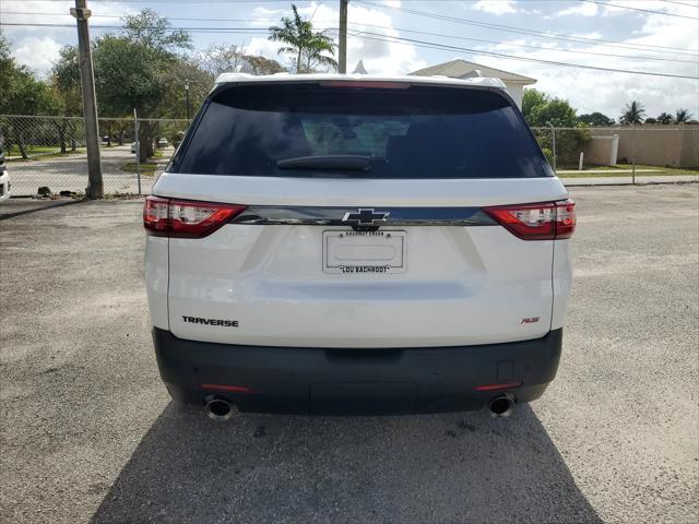 used 2021 Chevrolet Traverse car, priced at $28,494
