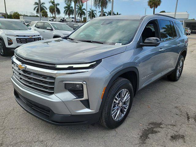 new 2025 Chevrolet Traverse car, priced at $43,495