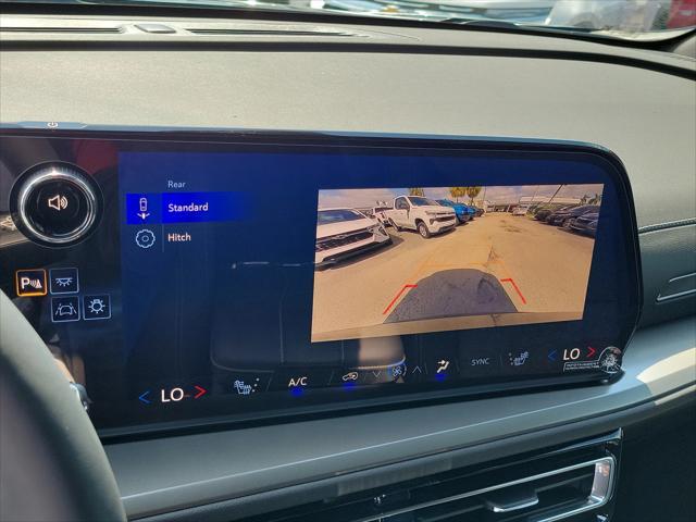 new 2025 Chevrolet Traverse car, priced at $41,179