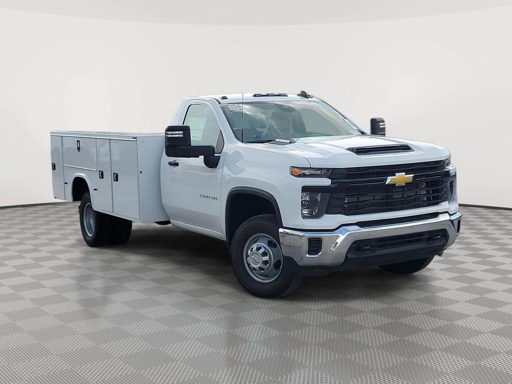 new 2025 Chevrolet Silverado 3500 car, priced at $77,629