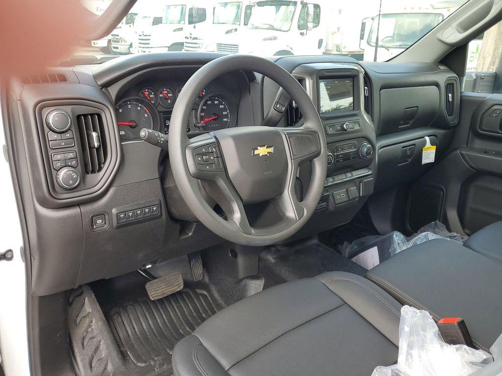 new 2025 Chevrolet Silverado 3500 car, priced at $77,629