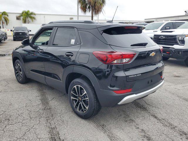 new 2025 Chevrolet TrailBlazer car, priced at $25,066