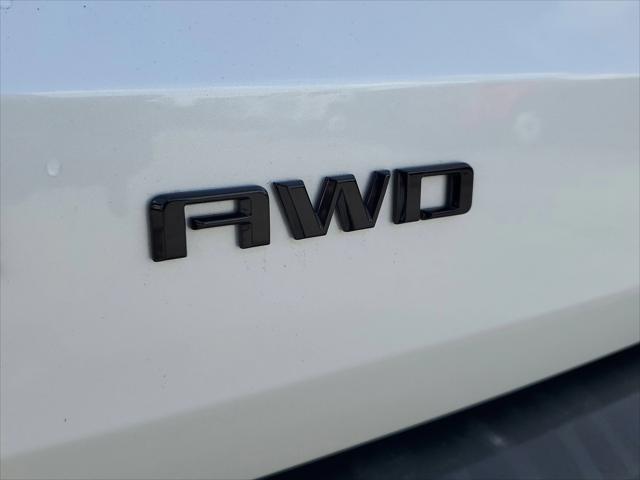used 2024 Chevrolet Traverse car, priced at $47,399
