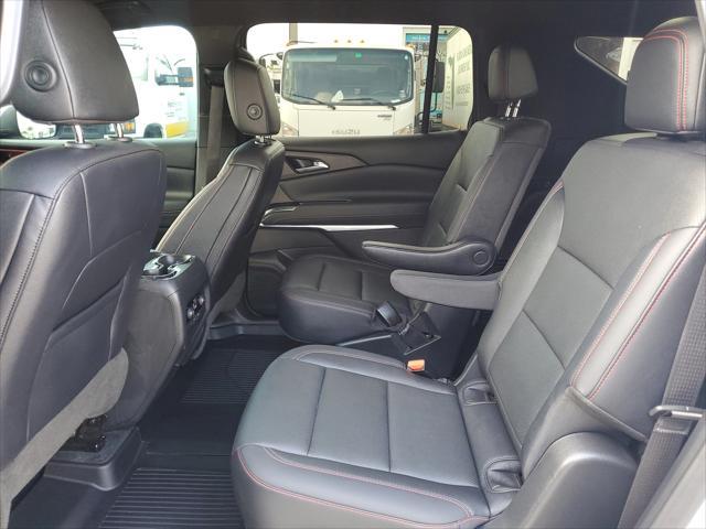 used 2024 Chevrolet Traverse car, priced at $47,399