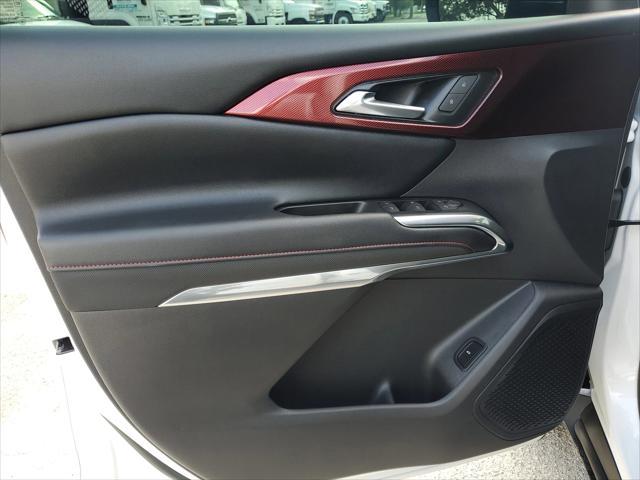 used 2024 Chevrolet Traverse car, priced at $47,399