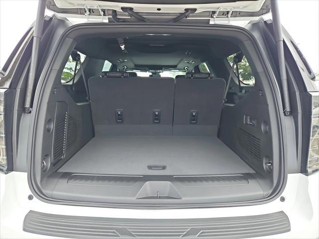 new 2025 Chevrolet Suburban car, priced at $72,394