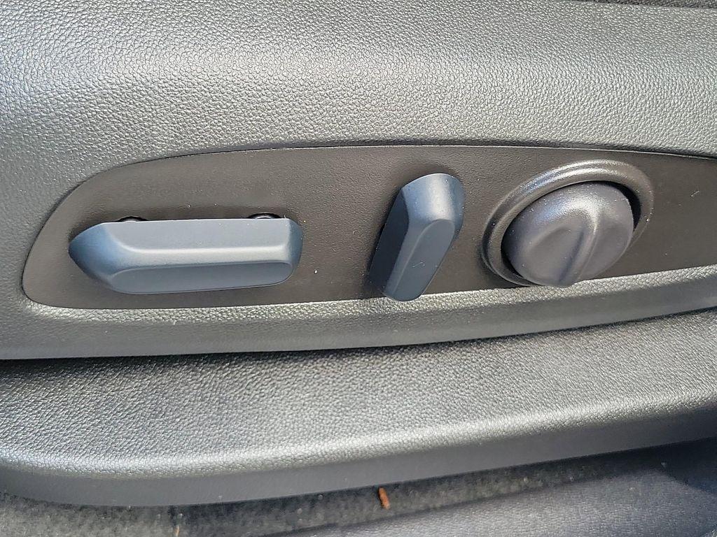 used 2023 Chevrolet Equinox car