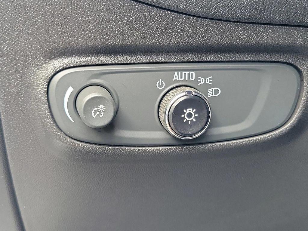 used 2023 Chevrolet Equinox car