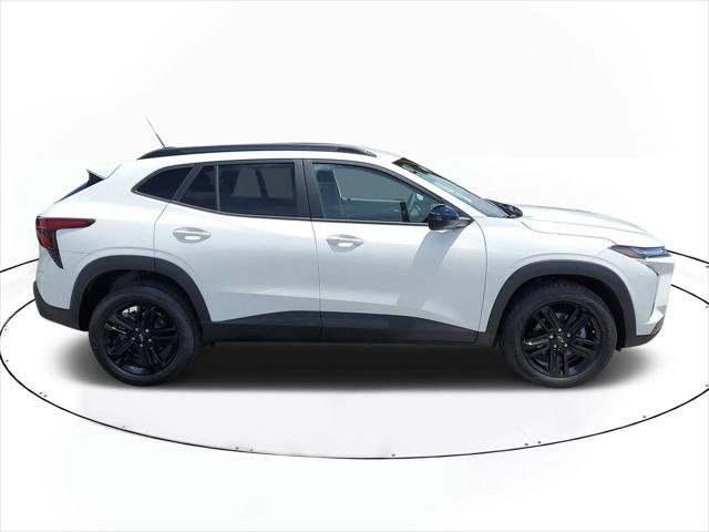 new 2025 Chevrolet Trax car, priced at $26,116
