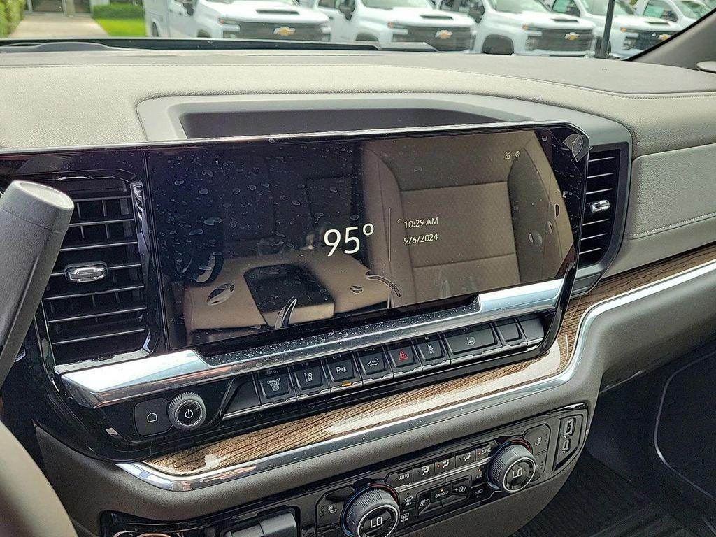 new 2025 Chevrolet Silverado 2500 car, priced at $66,110