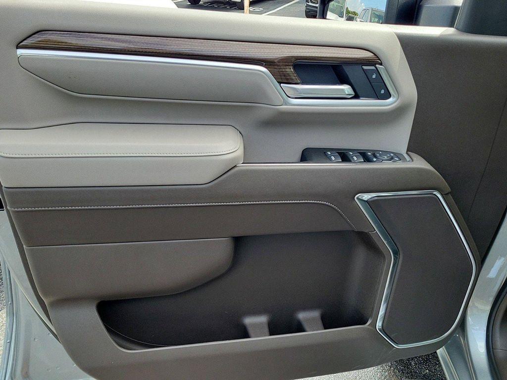 new 2025 Chevrolet Silverado 2500 car, priced at $66,110