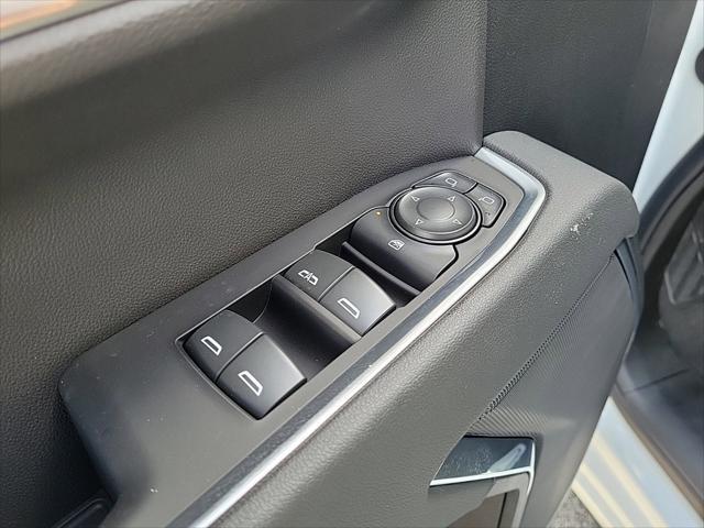 new 2025 Chevrolet Silverado 1500 car, priced at $46,904