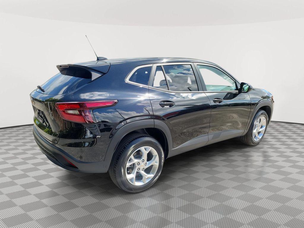 new 2025 Chevrolet Trax car, priced at $22,385