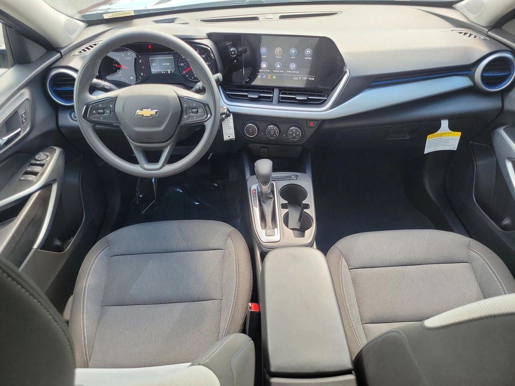 new 2025 Chevrolet Trax car, priced at $22,385