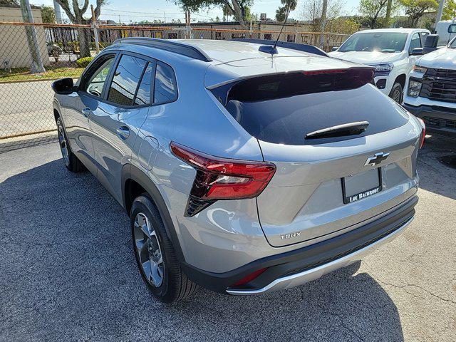 new 2025 Chevrolet Trax car, priced at $21,937