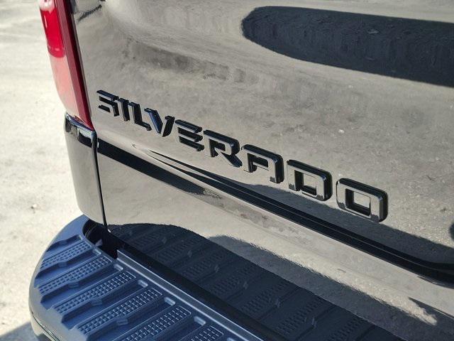 new 2025 Chevrolet Silverado 1500 car, priced at $69,385