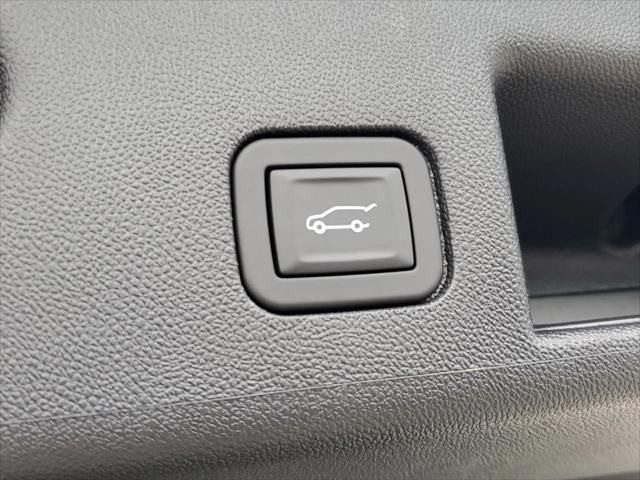 new 2024 Chevrolet Equinox car, priced at $28,205