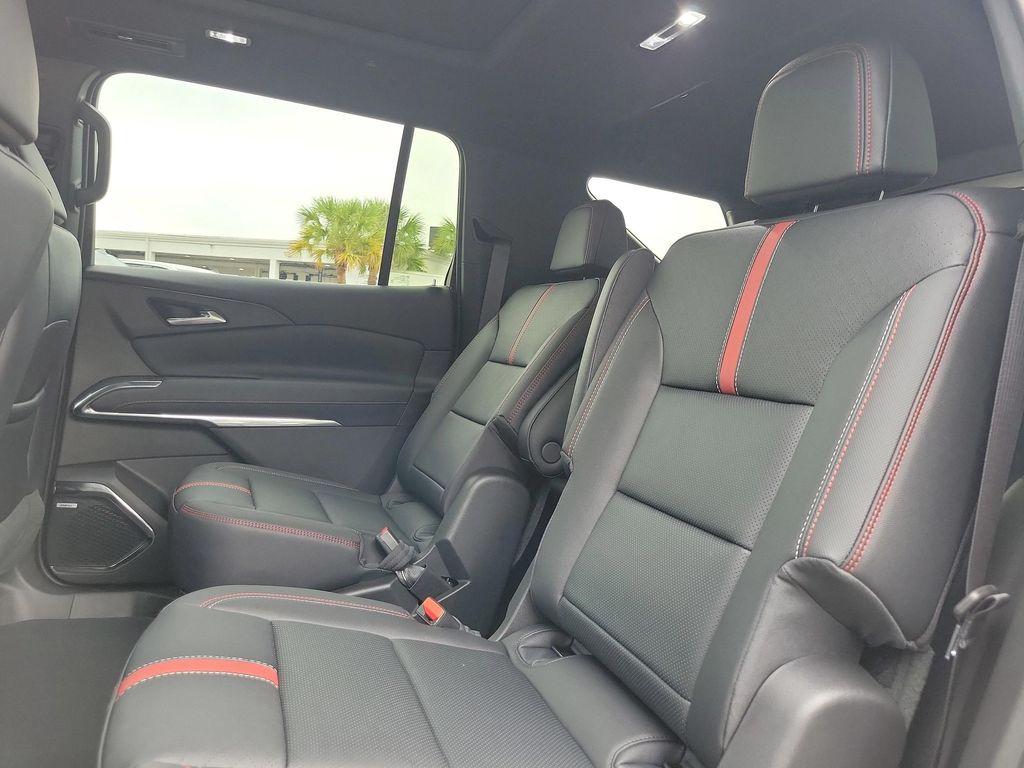 new 2026 Chevrolet Traverse car, priced at $56,230