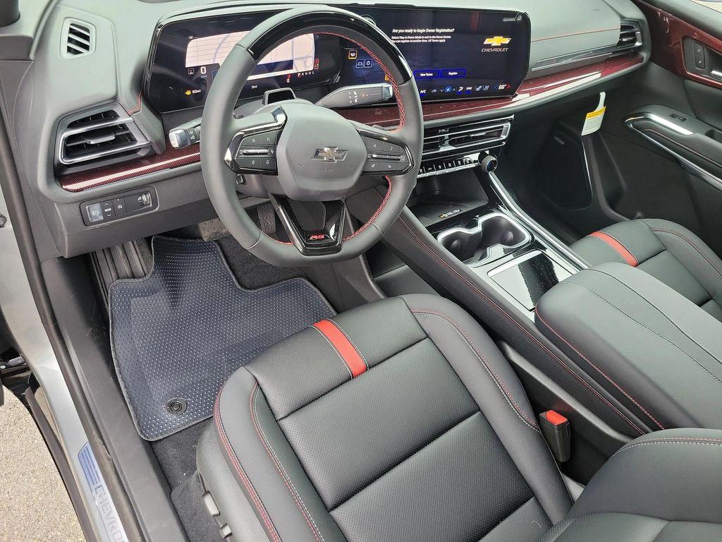 new 2026 Chevrolet Traverse car, priced at $56,230