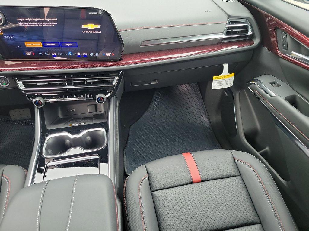 new 2026 Chevrolet Traverse car, priced at $56,230