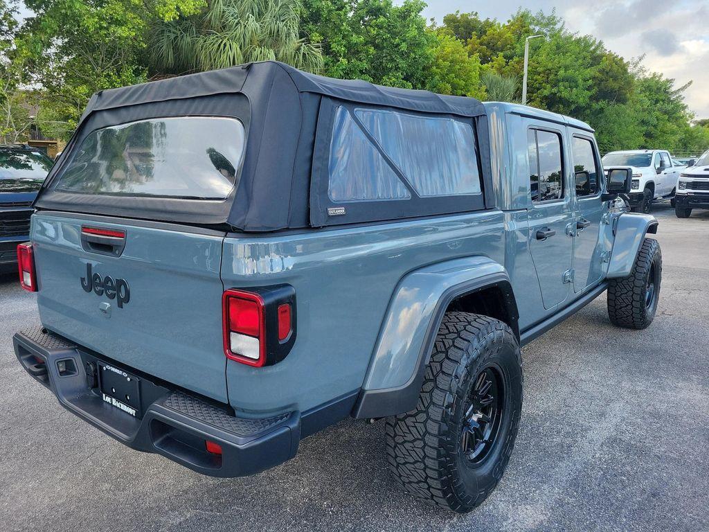 used 2024 Jeep Gladiator car