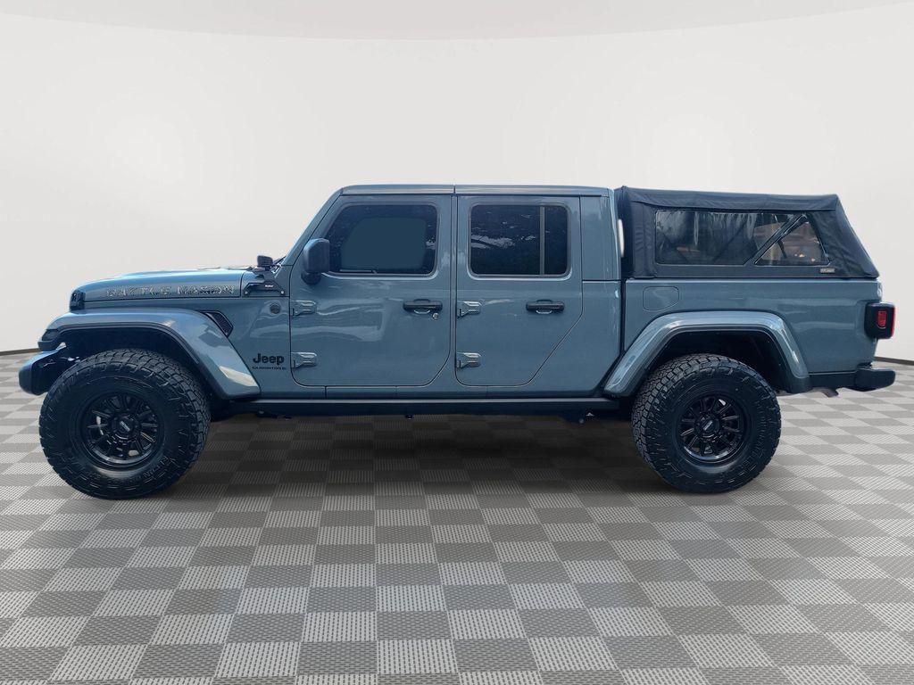used 2024 Jeep Gladiator car
