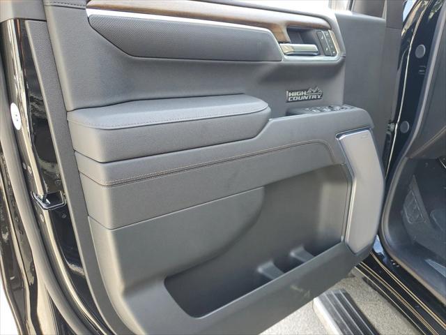 new 2025 Chevrolet Silverado 1500 car, priced at $65,185