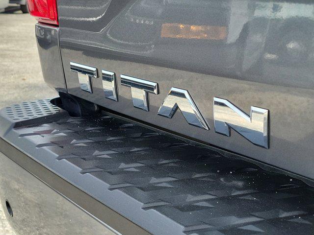 used 2022 Nissan Titan car, priced at $25,106