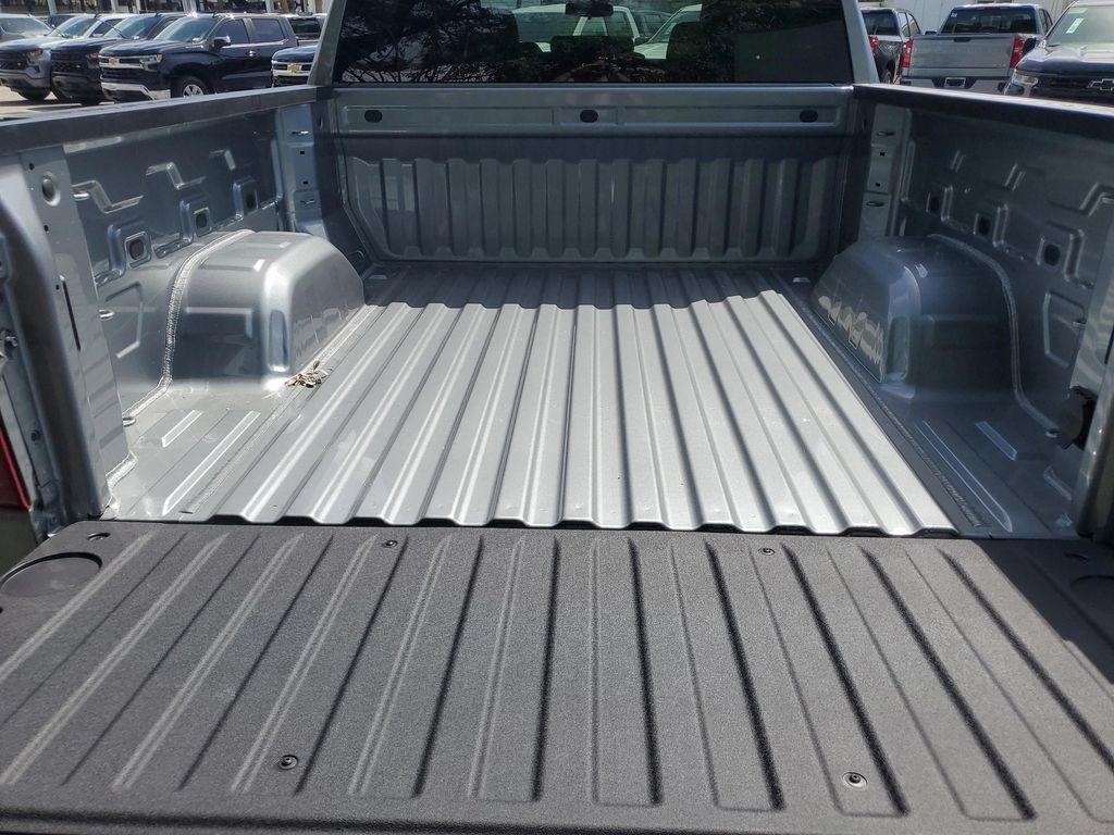 new 2025 Chevrolet Silverado 1500 car, priced at $38,415