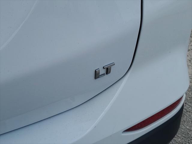 used 2022 Chevrolet Equinox car, priced at $17,684