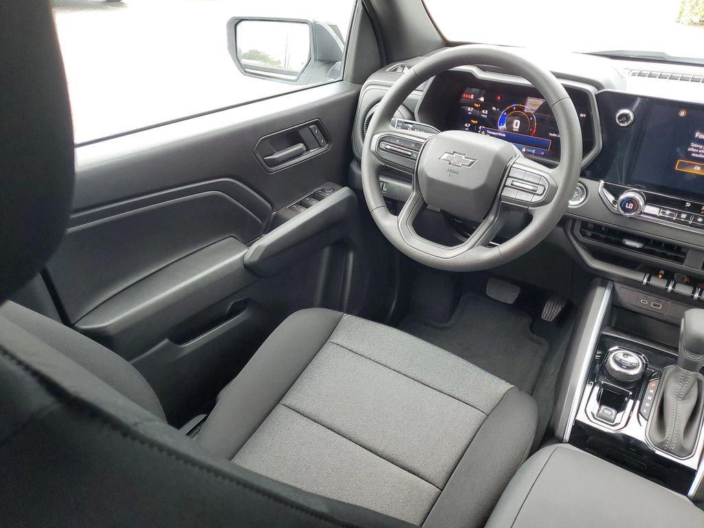 new 2025 Chevrolet Colorado car, priced at $40,358