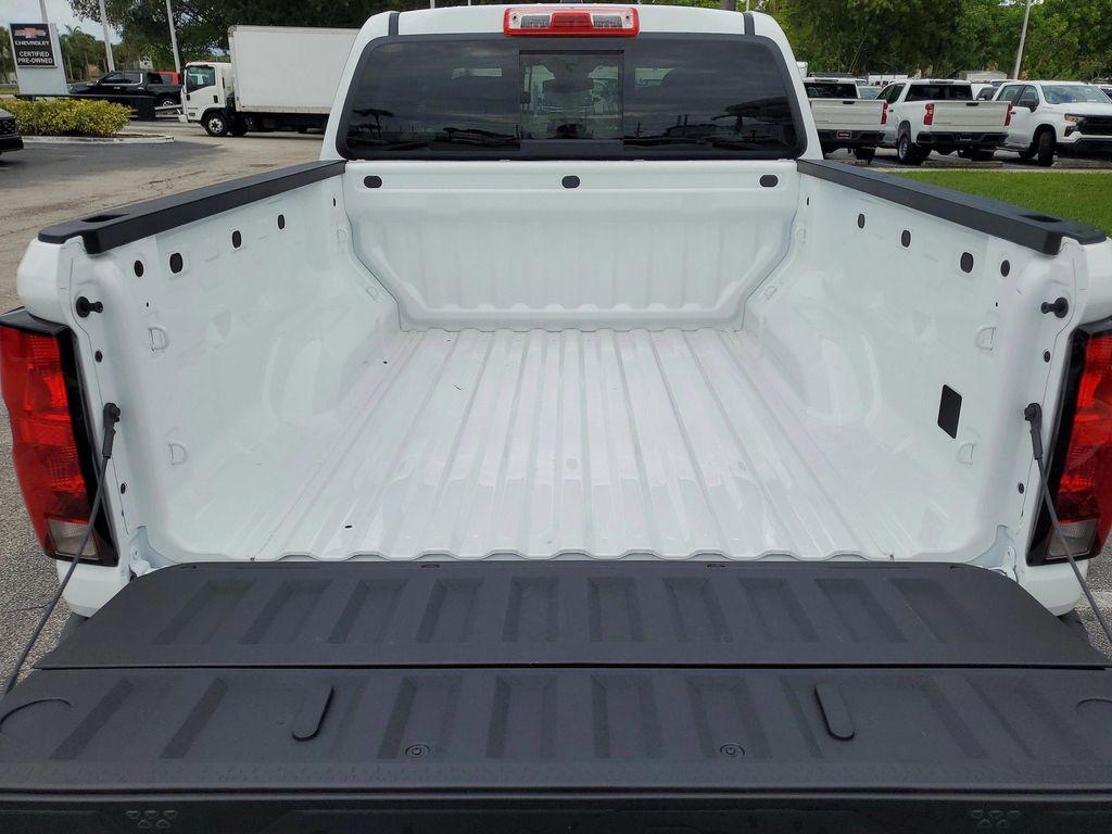 new 2025 Chevrolet Colorado car, priced at $40,358