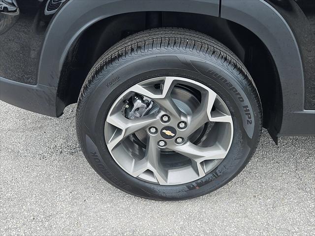 new 2025 Chevrolet Trax car, priced at $23,983