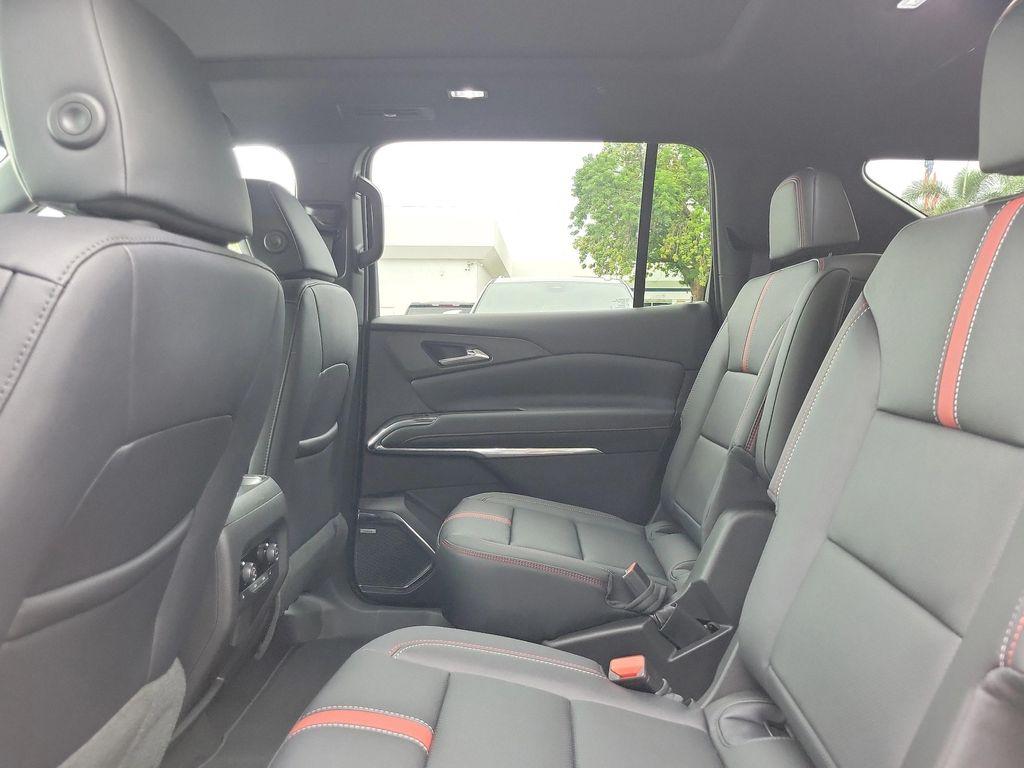 new 2026 Chevrolet Traverse car, priced at $56,700