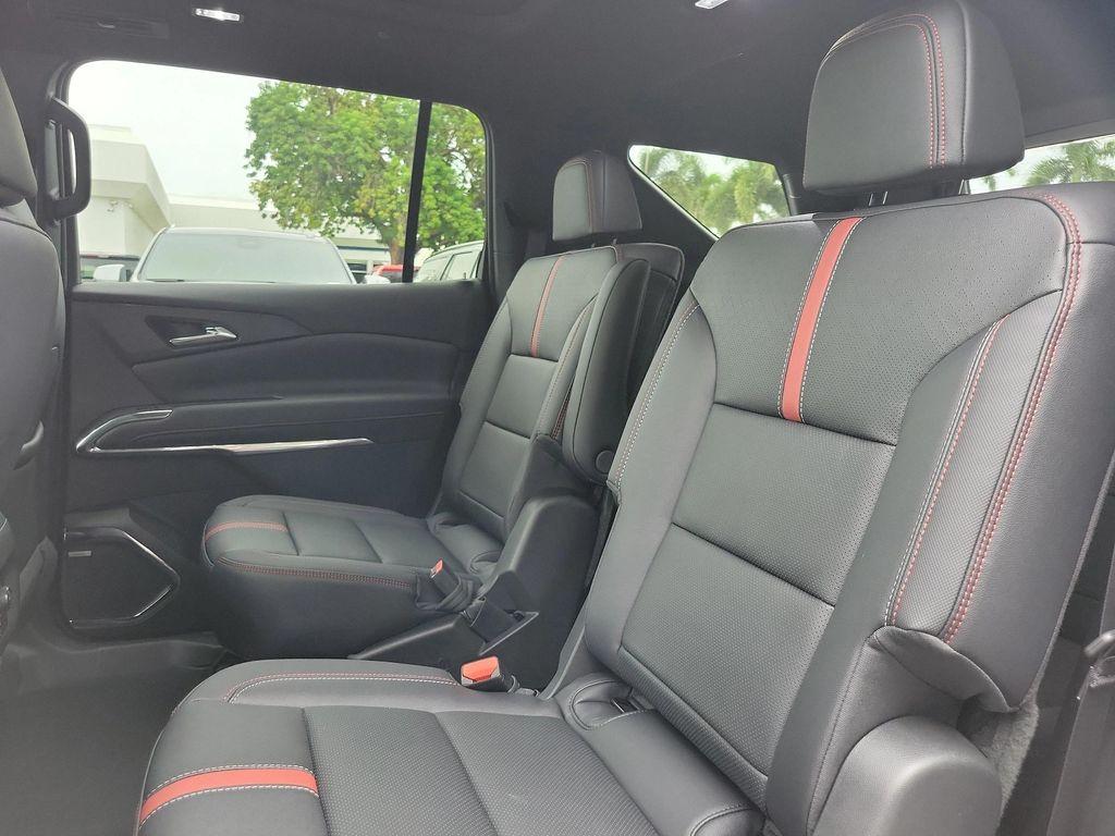new 2026 Chevrolet Traverse car, priced at $56,700
