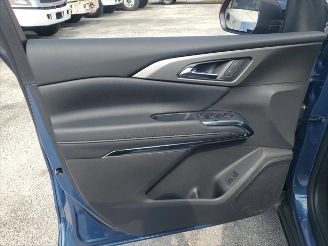 new 2025 Chevrolet Traverse car, priced at $41,179